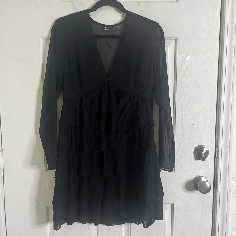 New The Kooples Pleated Tiered Mini Dress FR 1/ US Small Goth Dark Romantic LBD - Picture 5 of 14